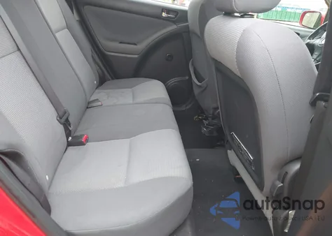 2005 Toyota Matrix Xr z USA, uszkodzony, nr VIN 2T1KR32E75C391475